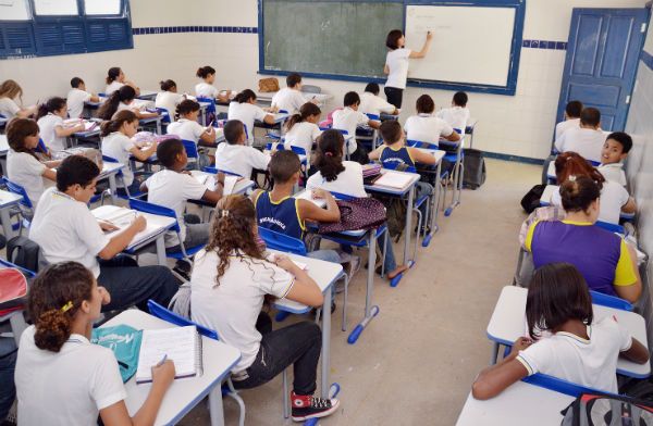 8 dicas para transferir seu filho para a escola pública - Portal de ...